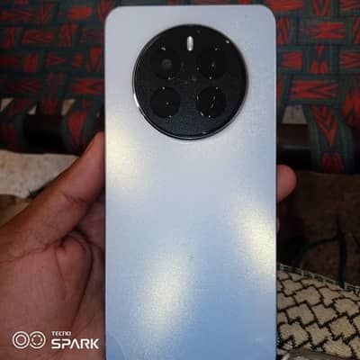 Realme 12