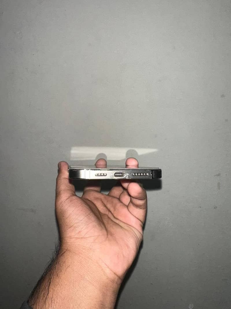Iphone 14 pro max jv 5