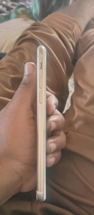 iPhone 7 non PTA 128 gb