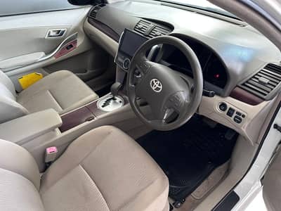 Toyota Premio 2010