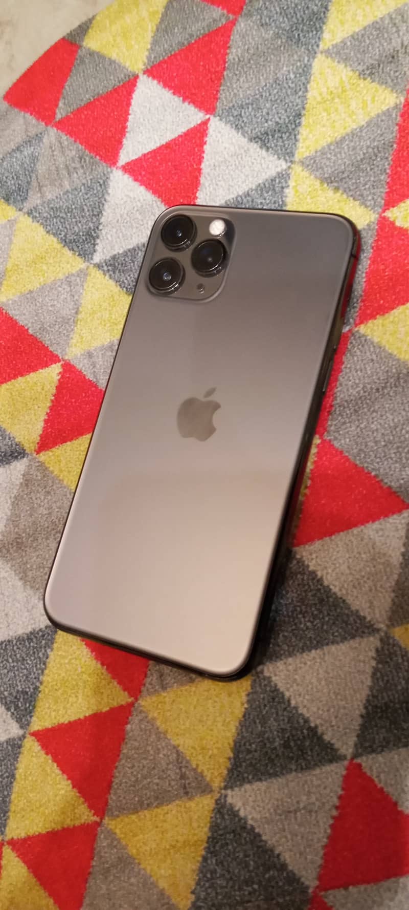 iPhone 11 Pro 0