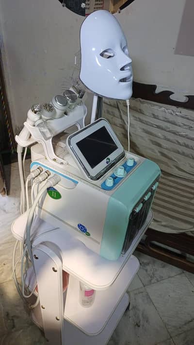 hydra facial 7 in 1