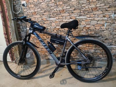 UPTEN Mountain Bike - 27.5" Alloy (Excellent Condition)