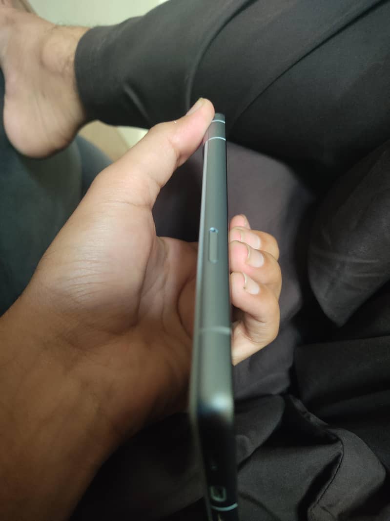 Google Pixel 7a 4