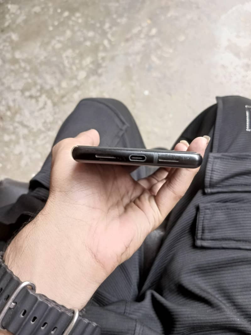 Google Pixel 6 3