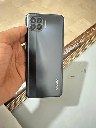 OPPO F17 Pro