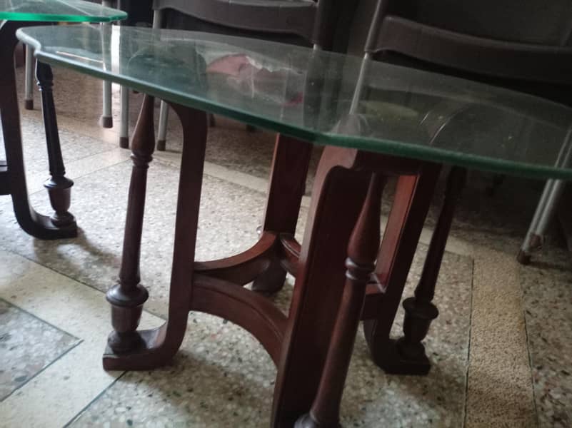 3 set tables 1