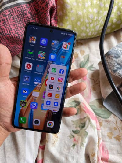 Tecno CAMON 20