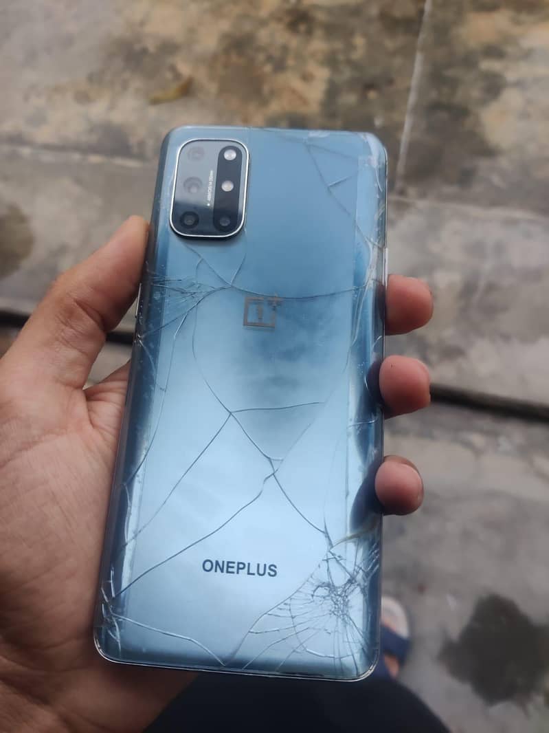 One Plus 8T 0