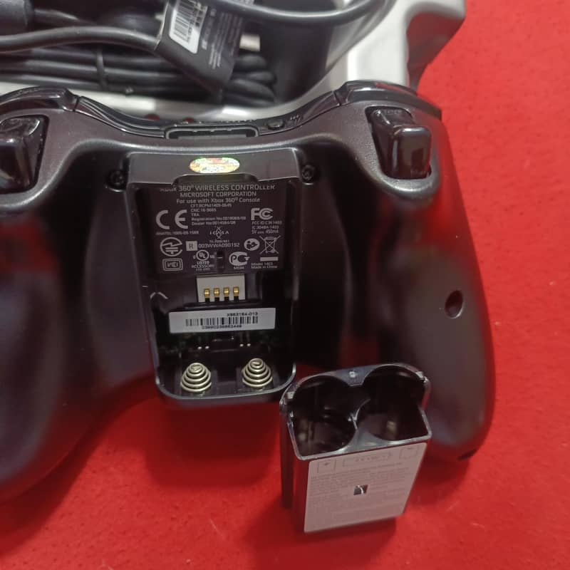 Xbox 360 controller 2