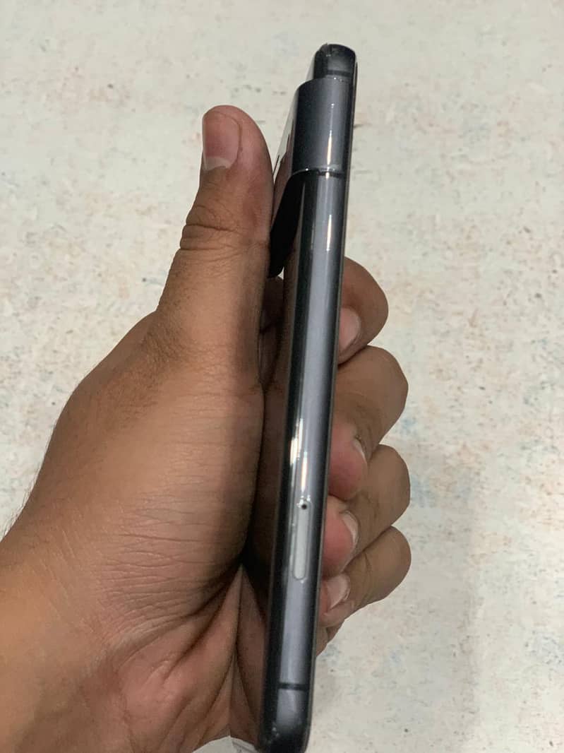 Google Pixel 8 3
