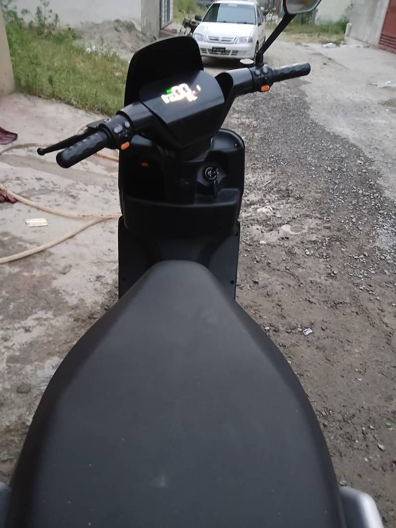 REVOO A12 3