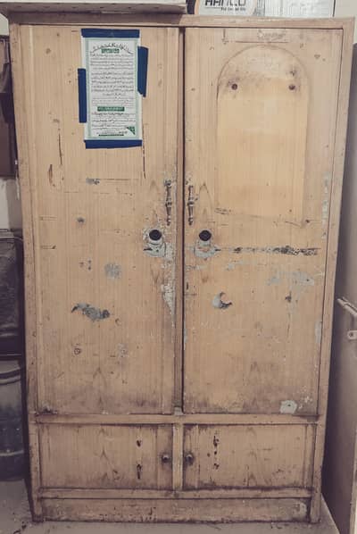 metal wardrobe heavy old/ lohay ki almari