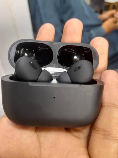 wireless airpods pro 2  best choice for gamers and