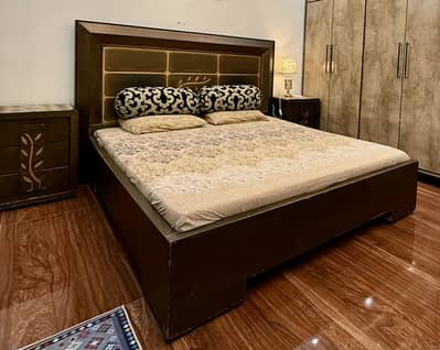 Solid Bed with side table and dressing table
