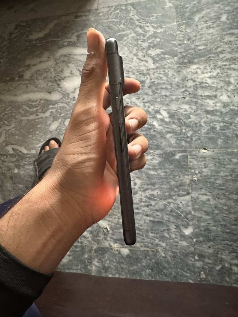Google Pixel 7 5