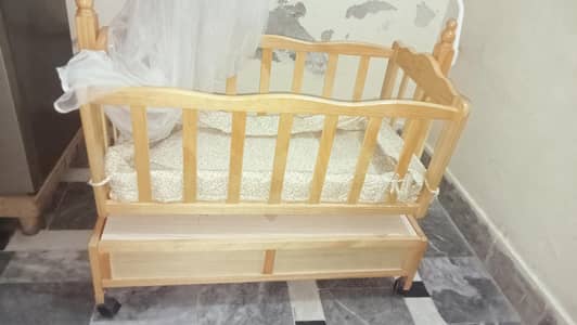 wood baby cot