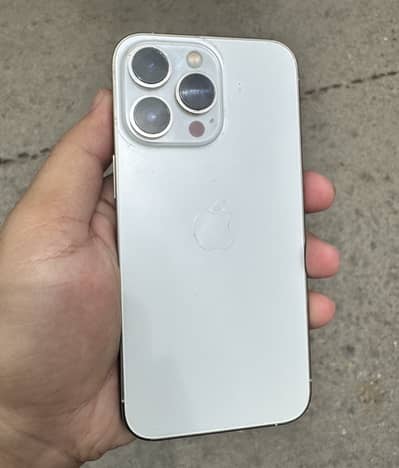 Apple iPhone 13 Pro