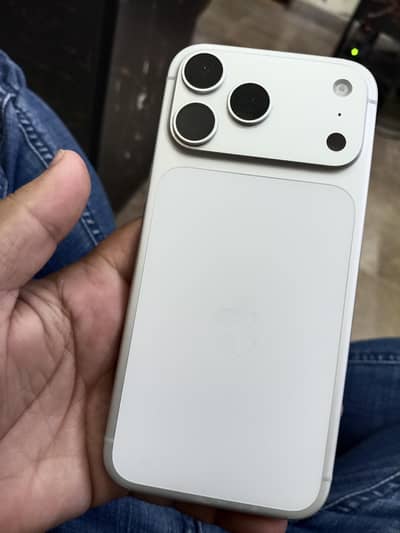 Apple iPhone 17 Pro Max