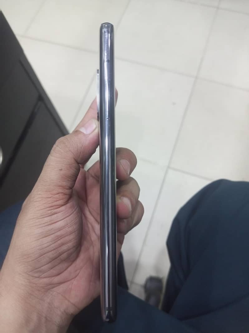 One Plus 7 Pro 5