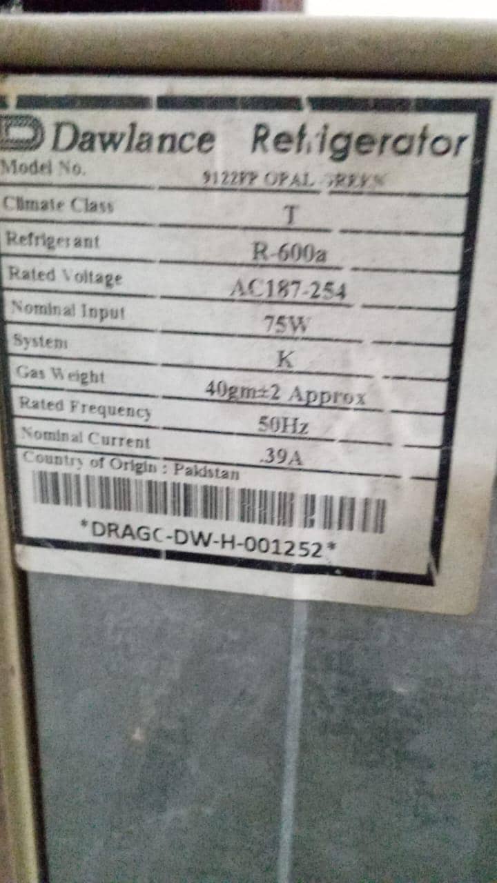 Dawlance small fridge 1