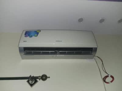 Kenwood Ac heat and cool