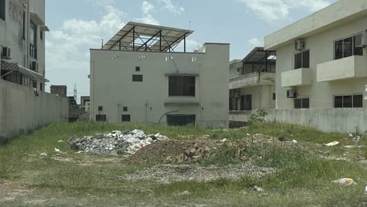 Sector B Street 7 Near Park 1 Kanal Plot For Sale