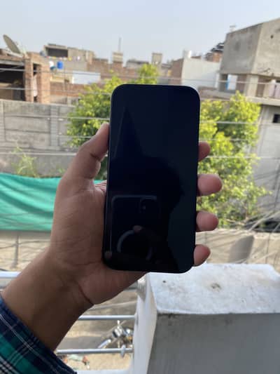 Iphone 16 - black colour 98 battery