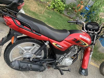 Suzuki 110 red