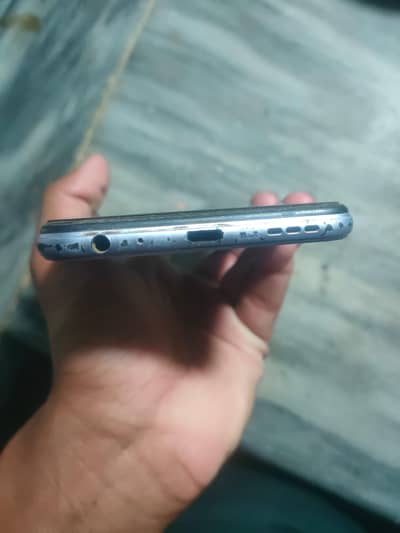 Vivo V20 4ram 64 memory