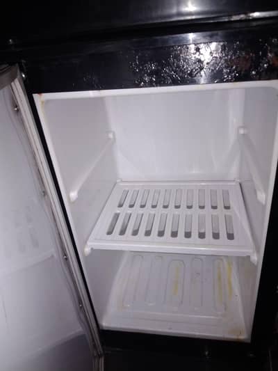 Used water dispenser for sale 03458766187