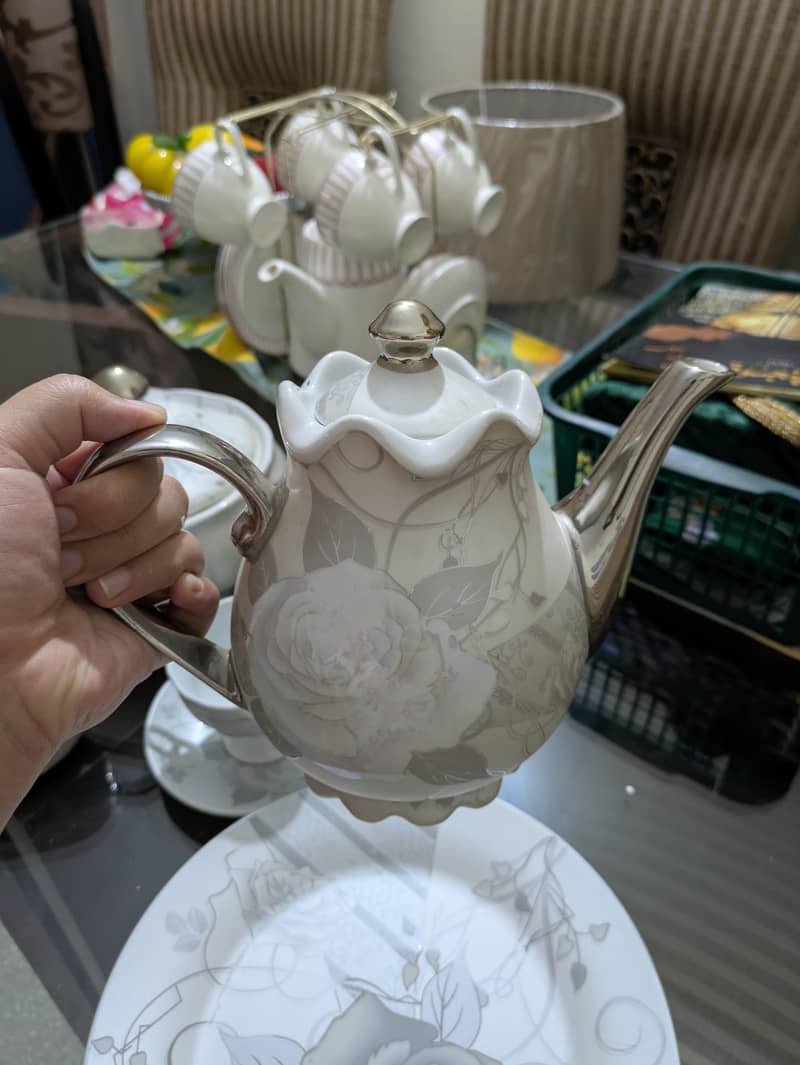 Dinner set 1