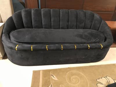 slightly used sofa set 32 1 seater