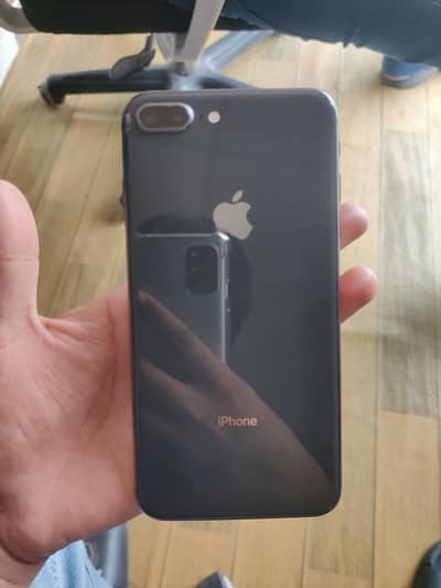 Apple iPhone 8 Plus