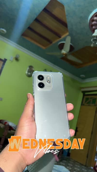 Infinix Smart 9 hd 4/64 with full box 10/10 phone