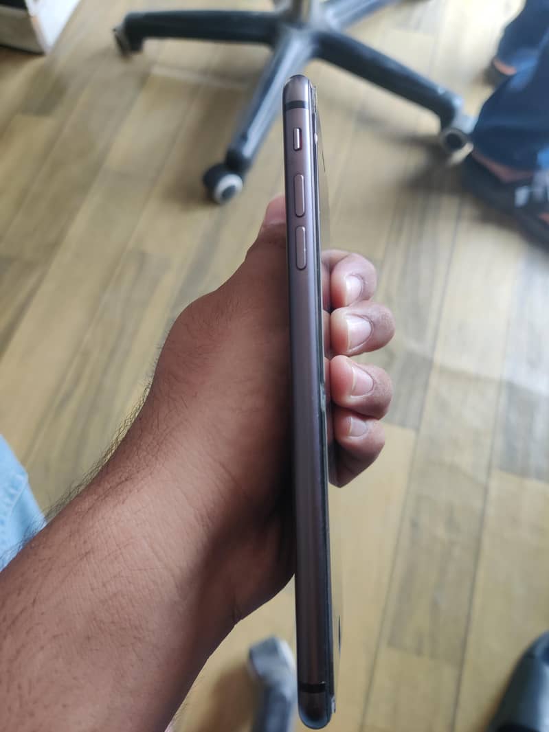 One Plus 8T 2