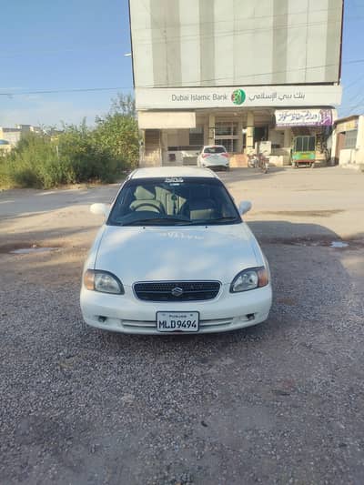 Suzuki Baleno 2004 white color