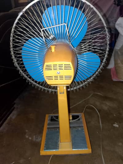 universal Electric