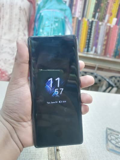 Tecno spark 20 pro plus
