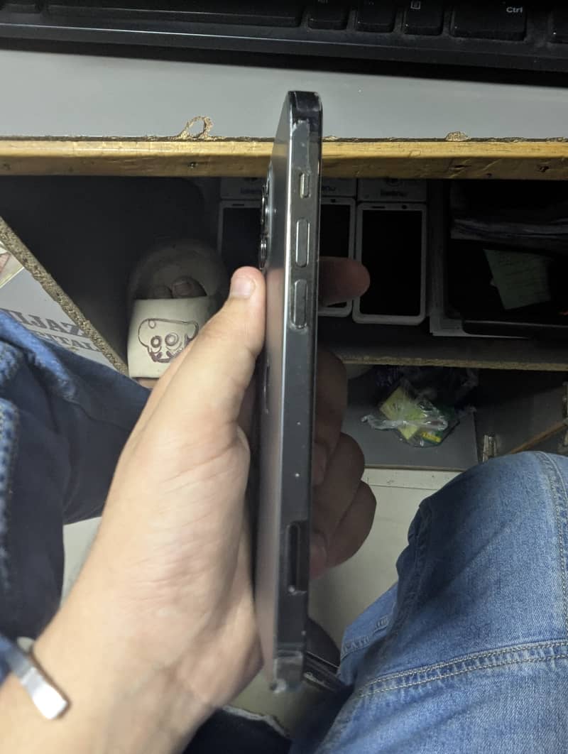 Apple iPhone 12 Pro 5