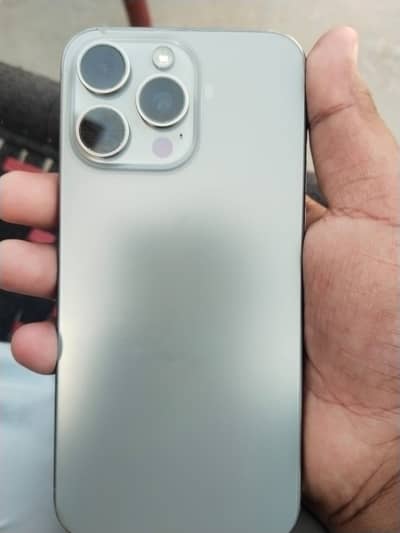 Apple iPhone 15 Pro Max