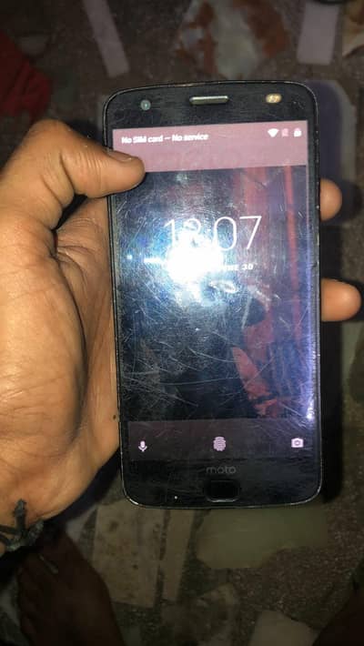 Motorola Moto Z3 all ok bas ik dot ha minor sa