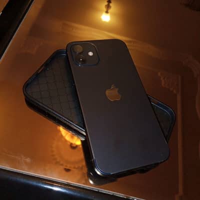 Apple iPhone 12