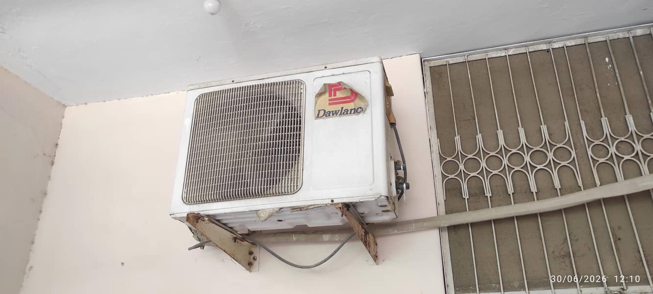 1.5 split Ac 2