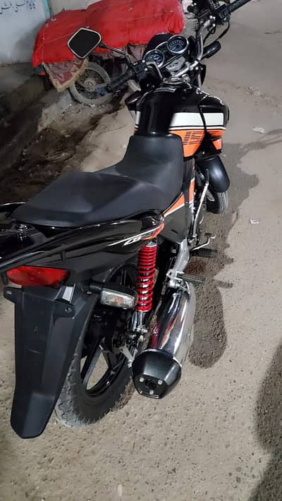 HONDA CB150F KARACHI