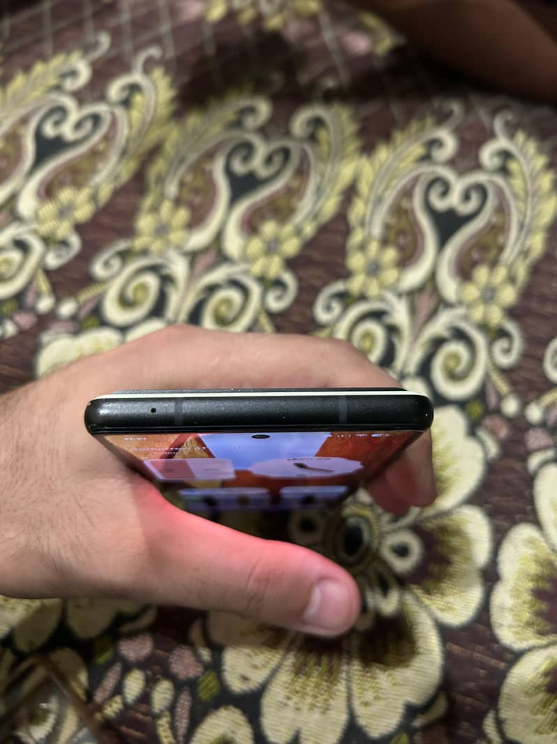 Google Pixel 6 5