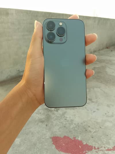Apple iPhone 13 Pro