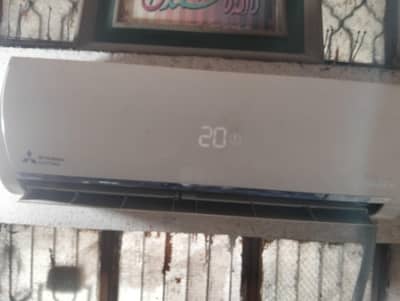 Mitsubishi Dc inverter Ac 1 Ton / For Sale