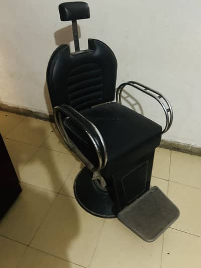 Salon chair for sale