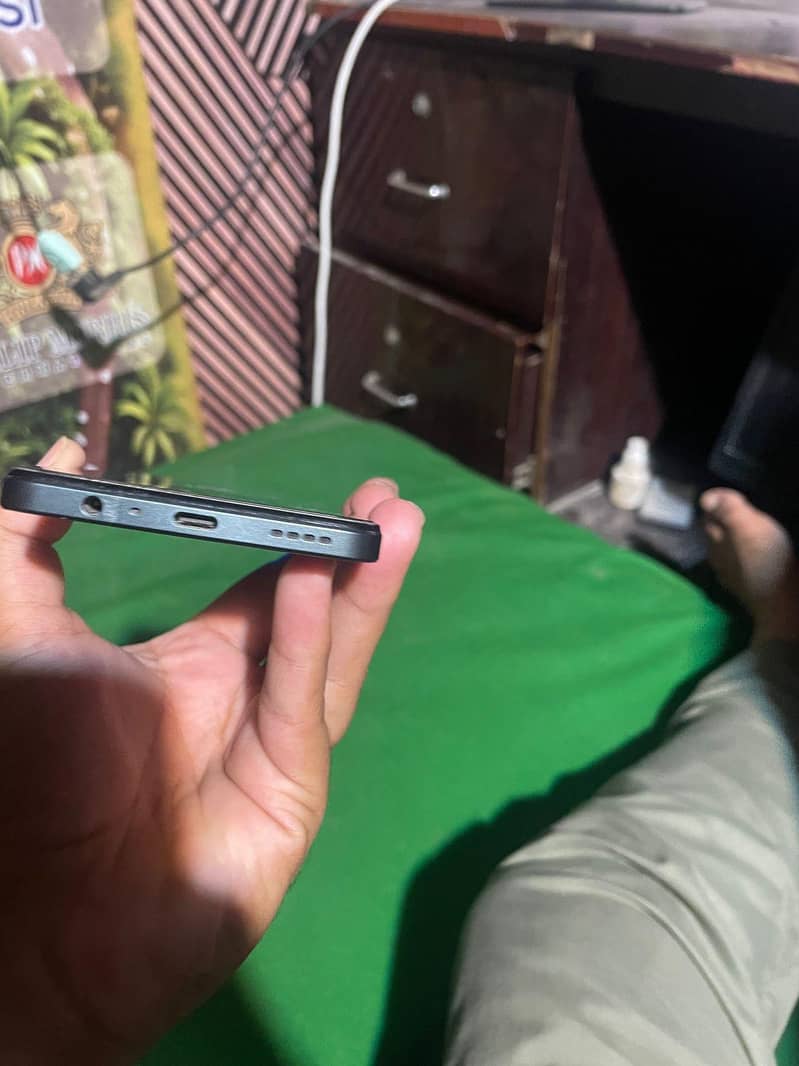 Realme C71 4